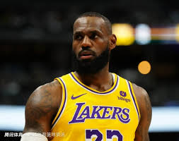 战略调整的 战略调整的